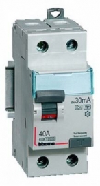 Устройство защитного отключения УЗО DX3 2П 80А 100мА-AC Legrand 411517